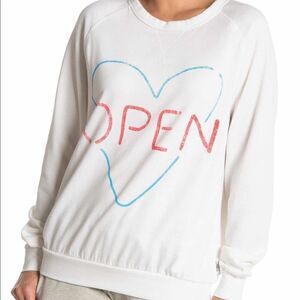 Oversized‎ Open Heart Sweatshirt
